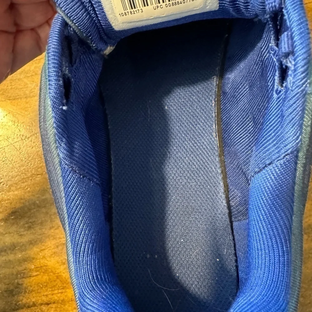 Nike AirMax 720. youth 4.5. Blues/green